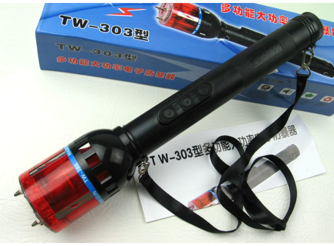 多功能大功率防暴TW-303型電擊器